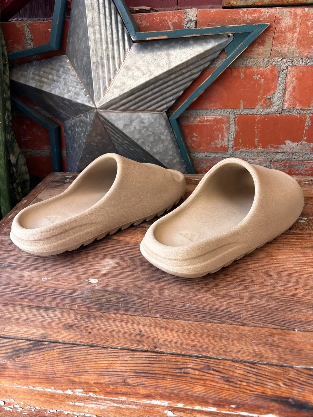 Adidas Yeezy Slide Beige Men’s Size 12 Original Comfort Foam Sandals Slip-On
